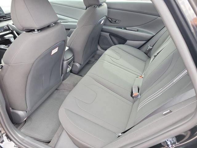 New 2026 Hyundai Elantra Sport FWD image 24