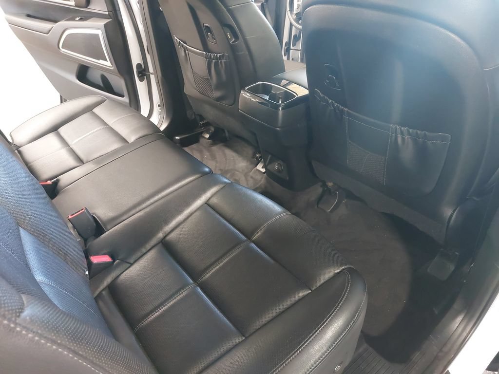 Used 2020 Kia Telluride EX w/ Towing Package AWD/4WD image 11