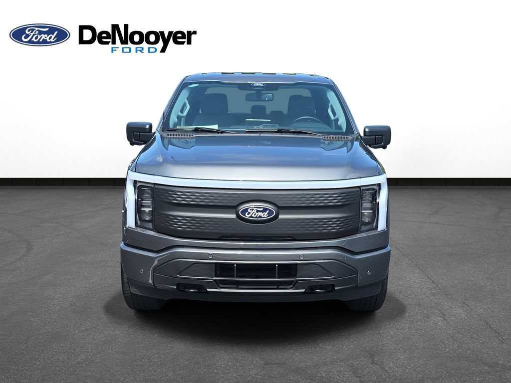 Used 2025 Ford F150 Lightning Flash AWD/4WD image 2