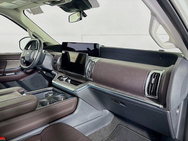 New 2026 Ford Expedition Max Platinum w/ Platinum Ultimate Package image 32