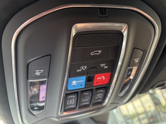 New 2025 Jeep Grand Cherokee L Summit image 19