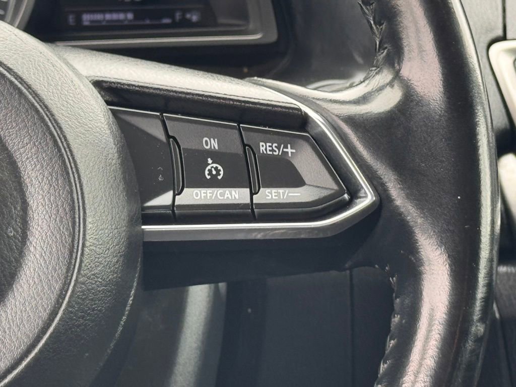 Used 2017 MAZDA MAZDA3 Touring FWD image 17