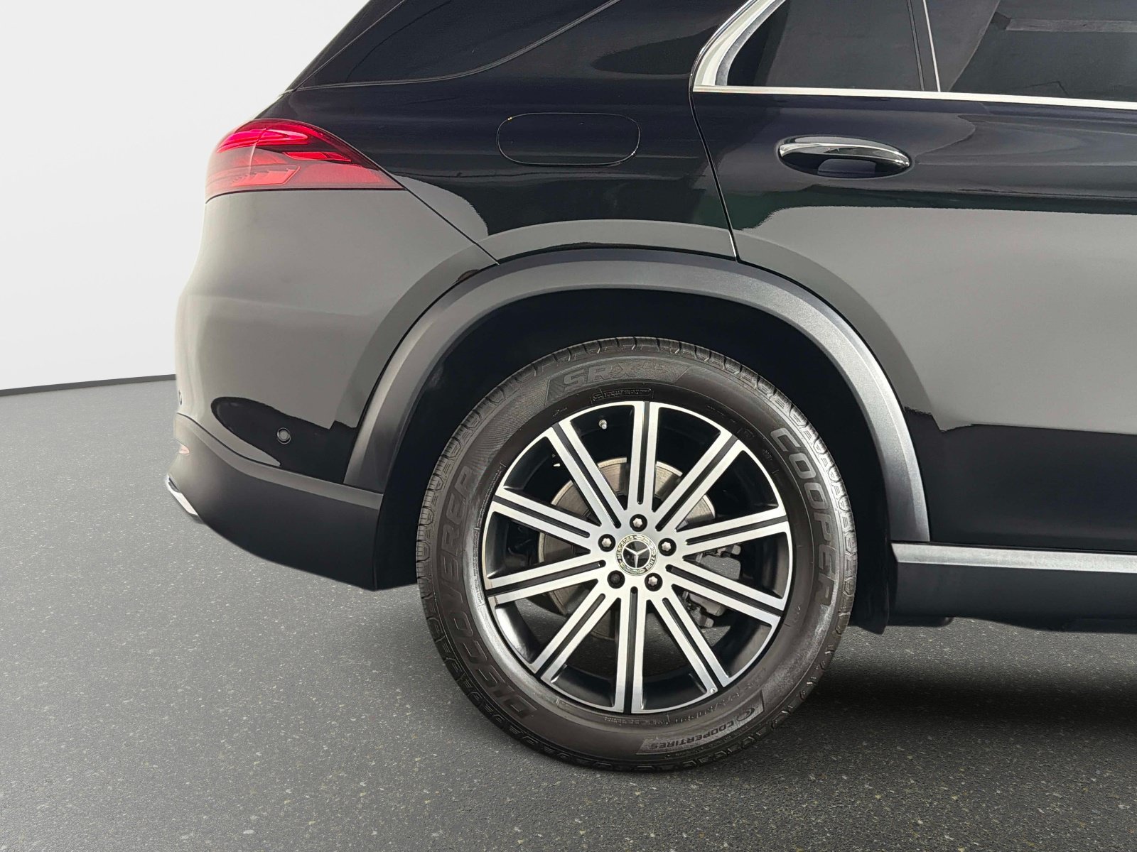 Used 2026 Mercedes-Benz GLE 350 4MATIC image 18