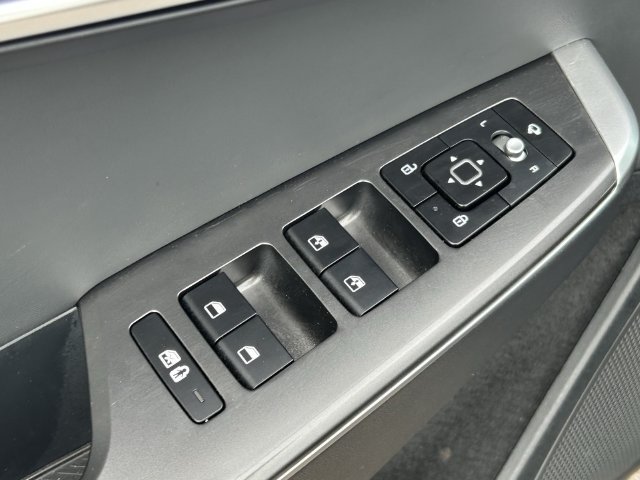 Used 2024 Kia EV6 Light AWD/4WD image 23