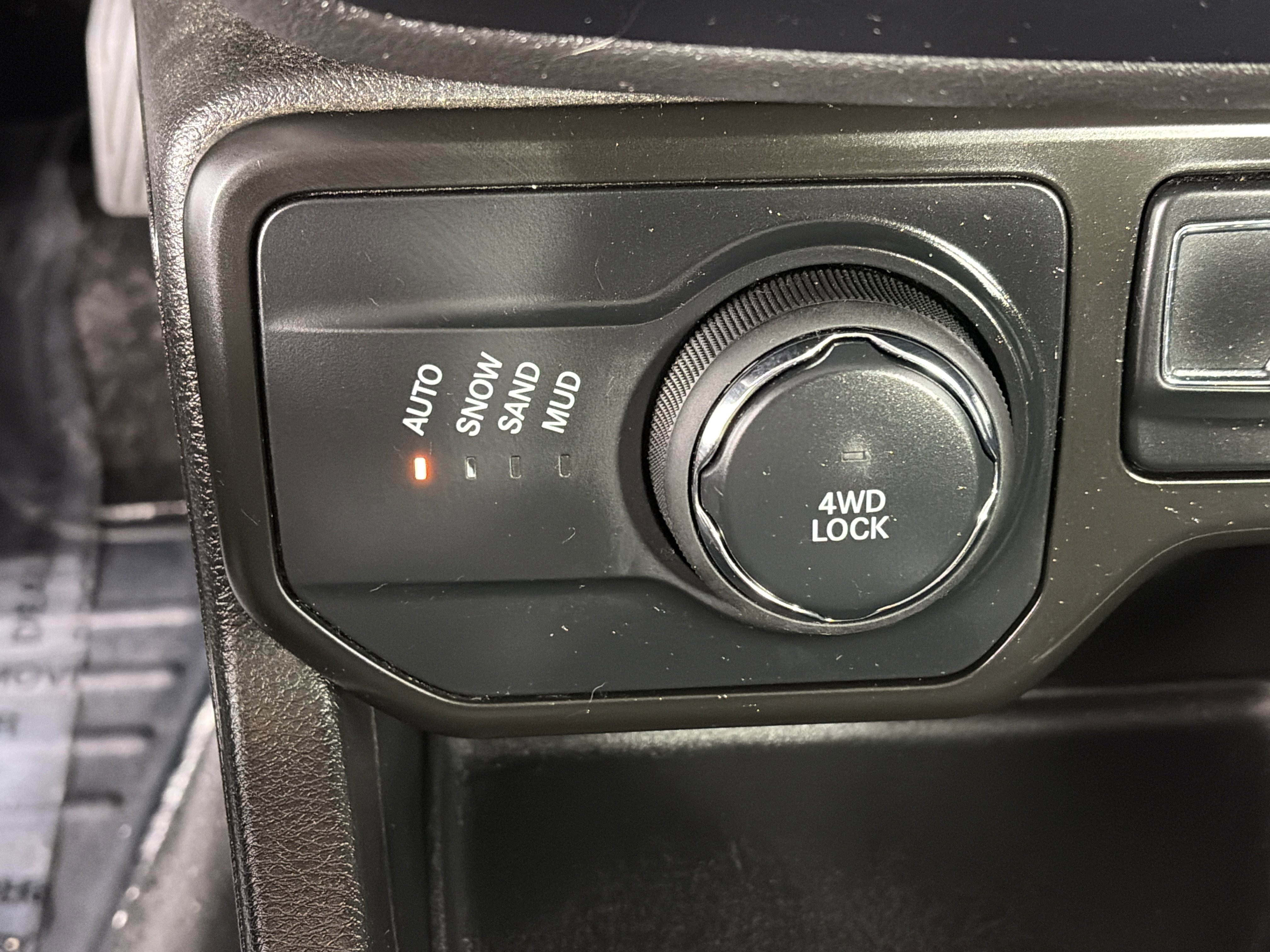 Used 2023 Jeep Renegade Limited w/ Sun/Sound Group image 26