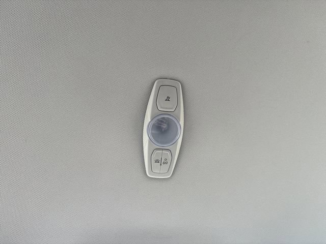 Used 2017 Ford Focus SE w/ SE Winter Package image 40