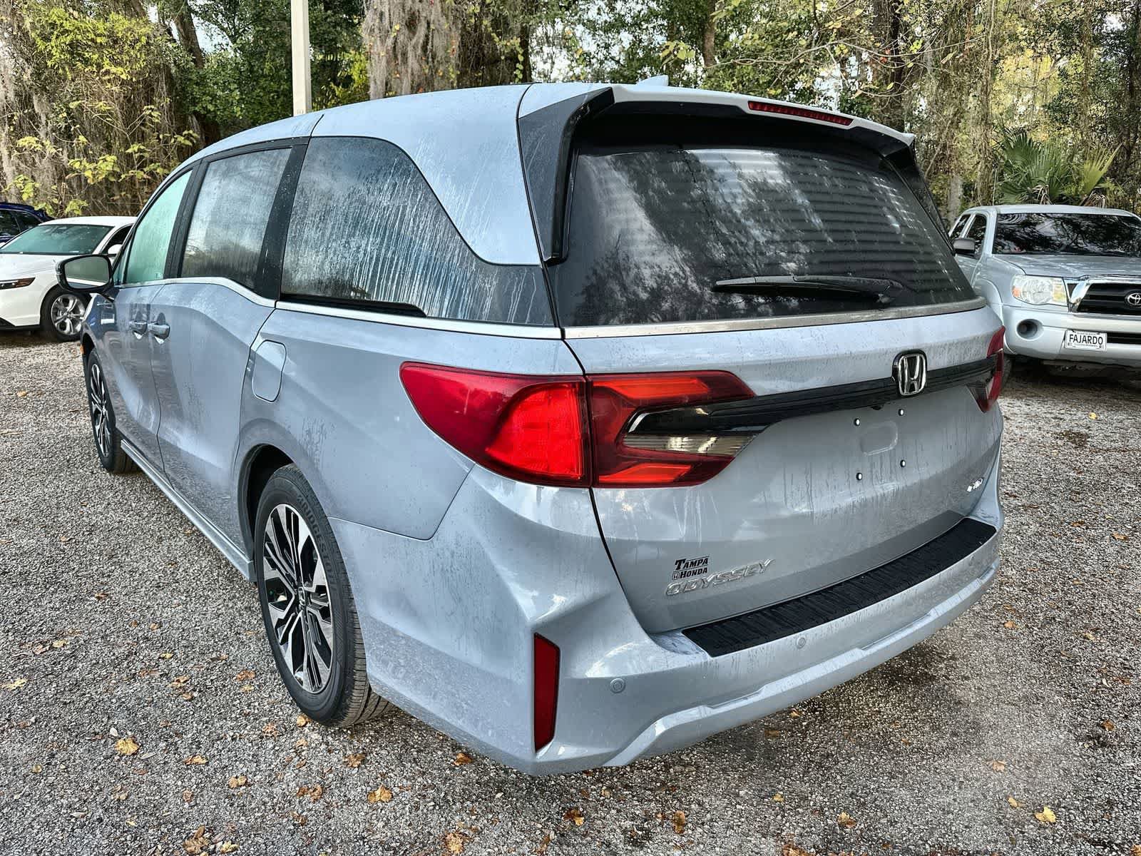 New 2026 Honda Odyssey Elite image 4