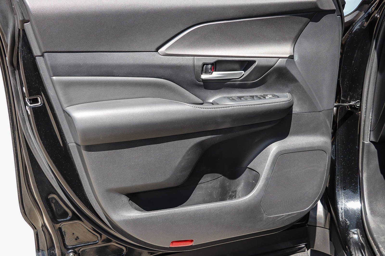 Certified 2024 Toyota Grand Highlander FWD image 22