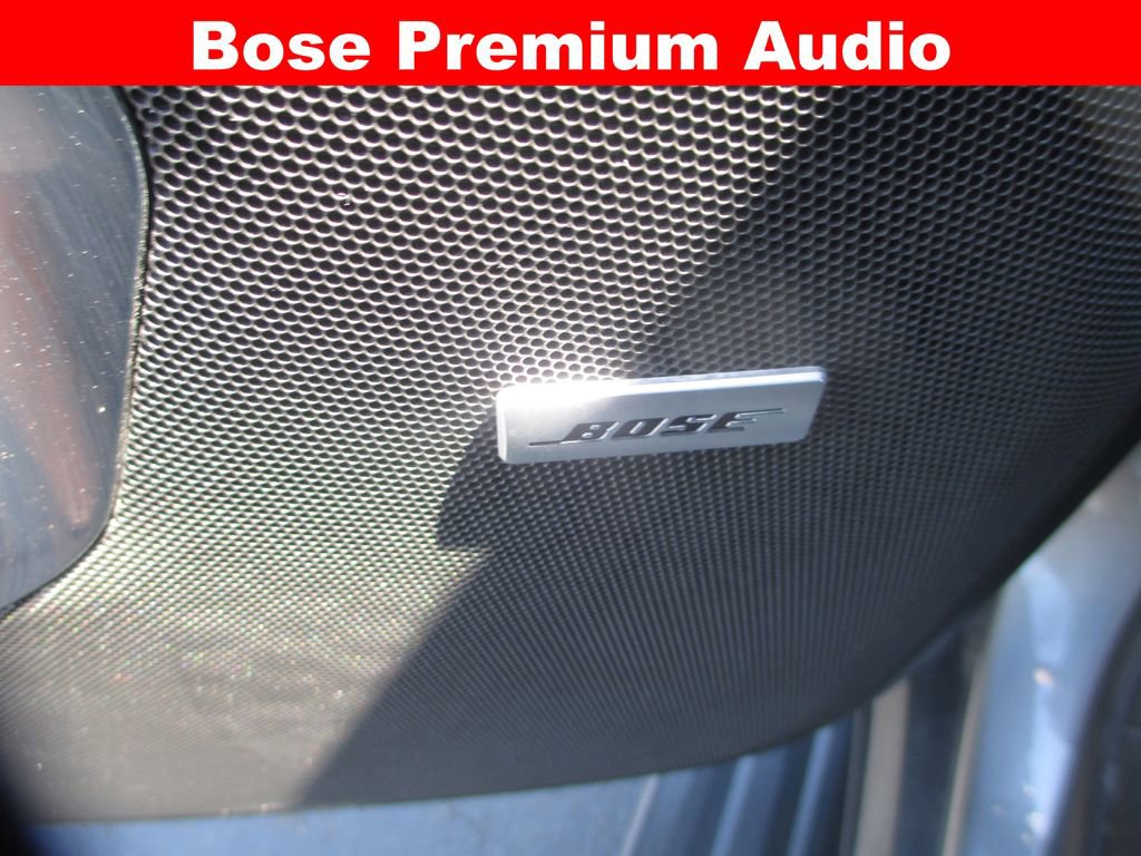 Used 2022 Chevrolet Suburban High Country AWD/4WD image 21