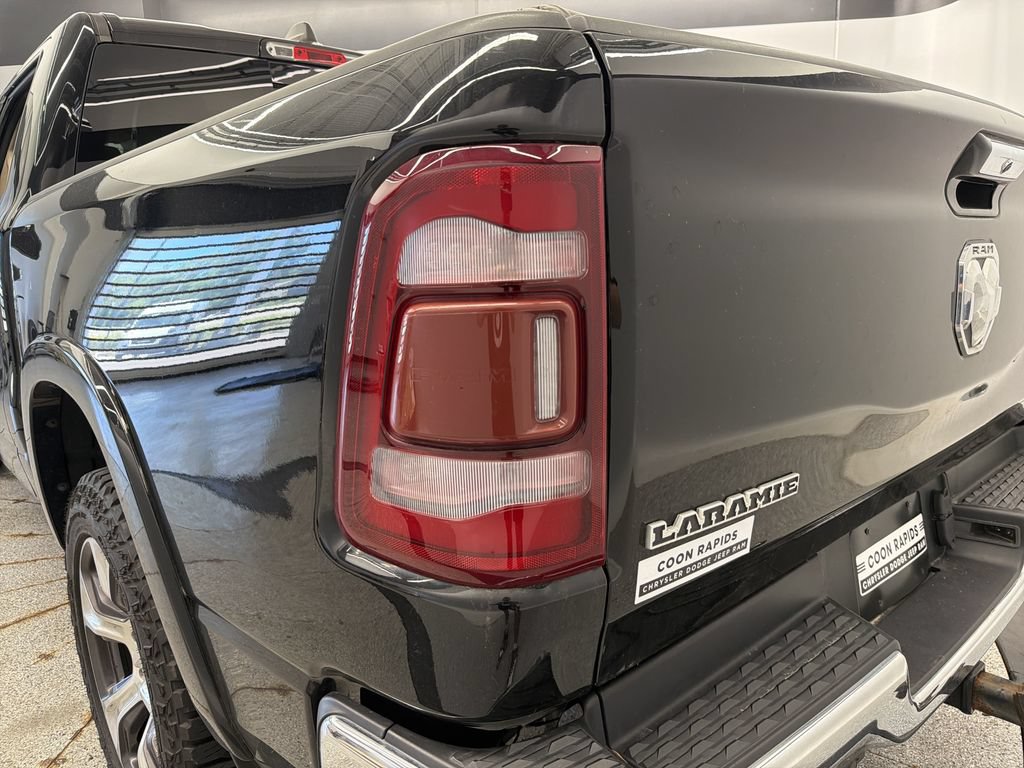 Used 2019 RAM 1500 Laramie AWD/4WD image 19