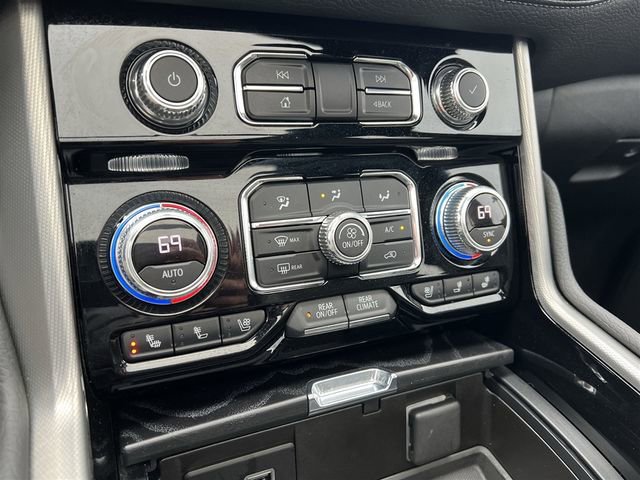 Certified 2022 GMC Yukon Denali w/ Denali Premium Package image 19