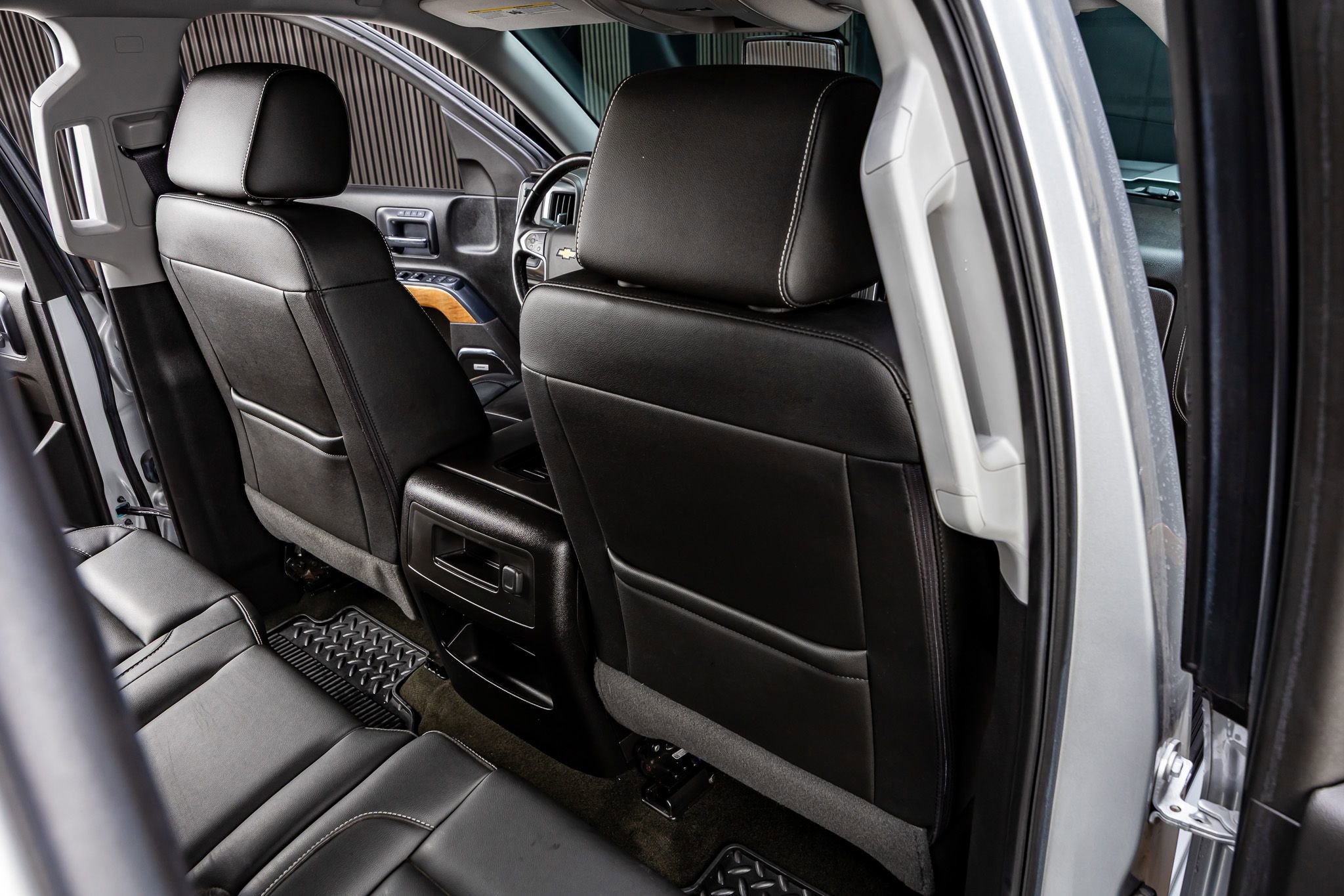 Used 2017 Chevrolet Silverado 1500 LTZ w/ Sport Package AWD/4WD image 30