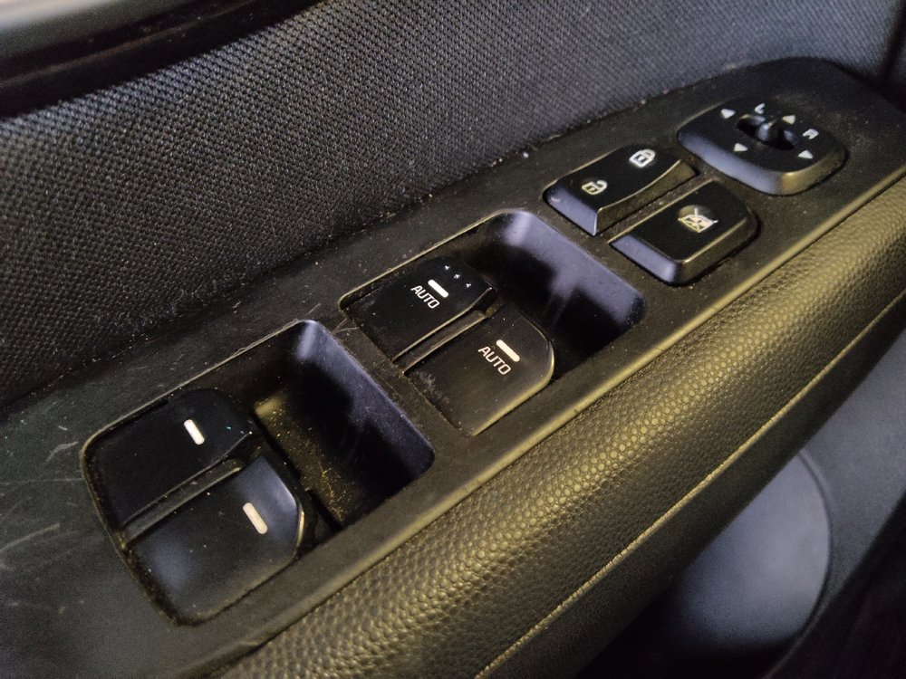 Used 2014 Kia Soul FWD image 27