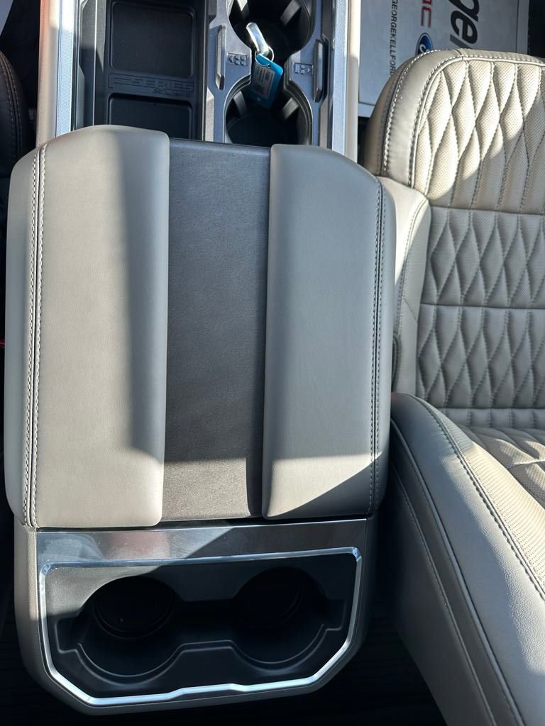 New 2025 Ford F250 Platinum w/ Platinum Plus Package image 19