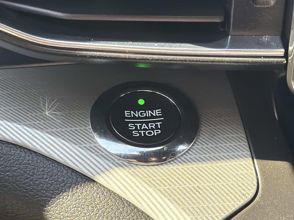 Certified 2020 Ford Explorer XLT image 16