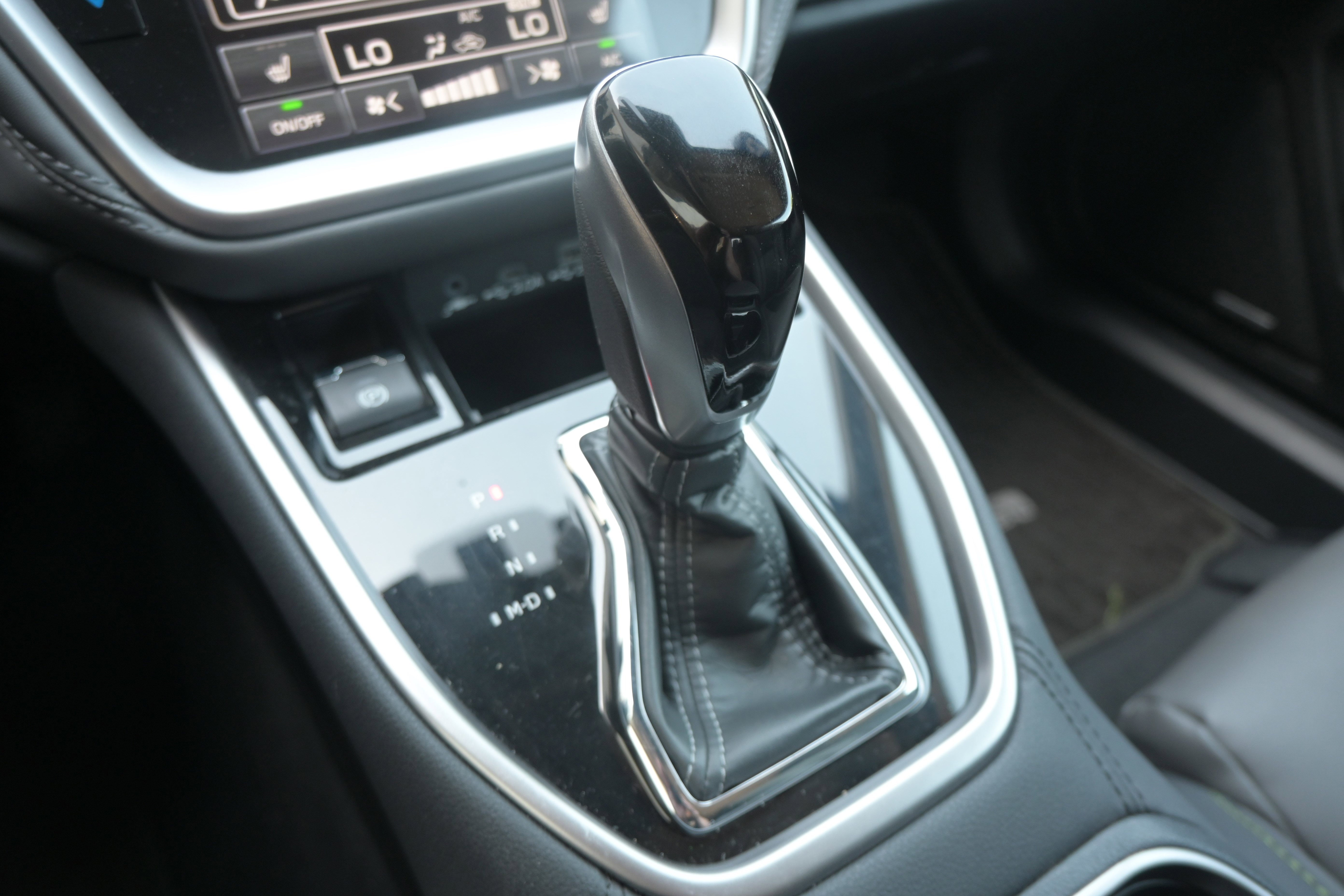 Used 2025 Subaru Outback Onyx Edition image 26