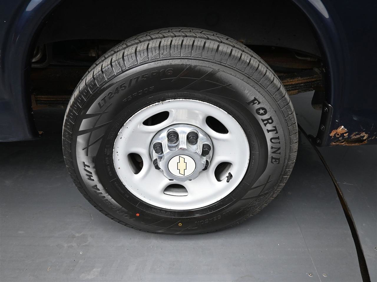 Used 2014 Chevrolet Express 3500 LT w/ LT Preferred Equipment Group image 17