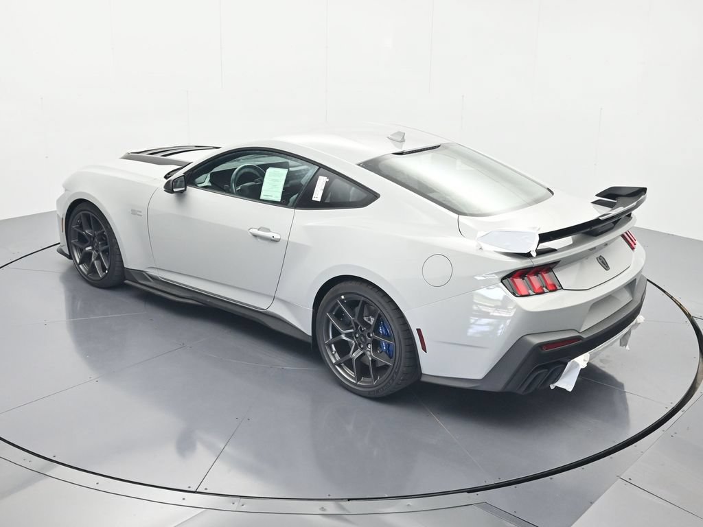New 2026 Ford Mustang Dark Horse SC w/ Carbon Fiber Exterior Package RWD image 34