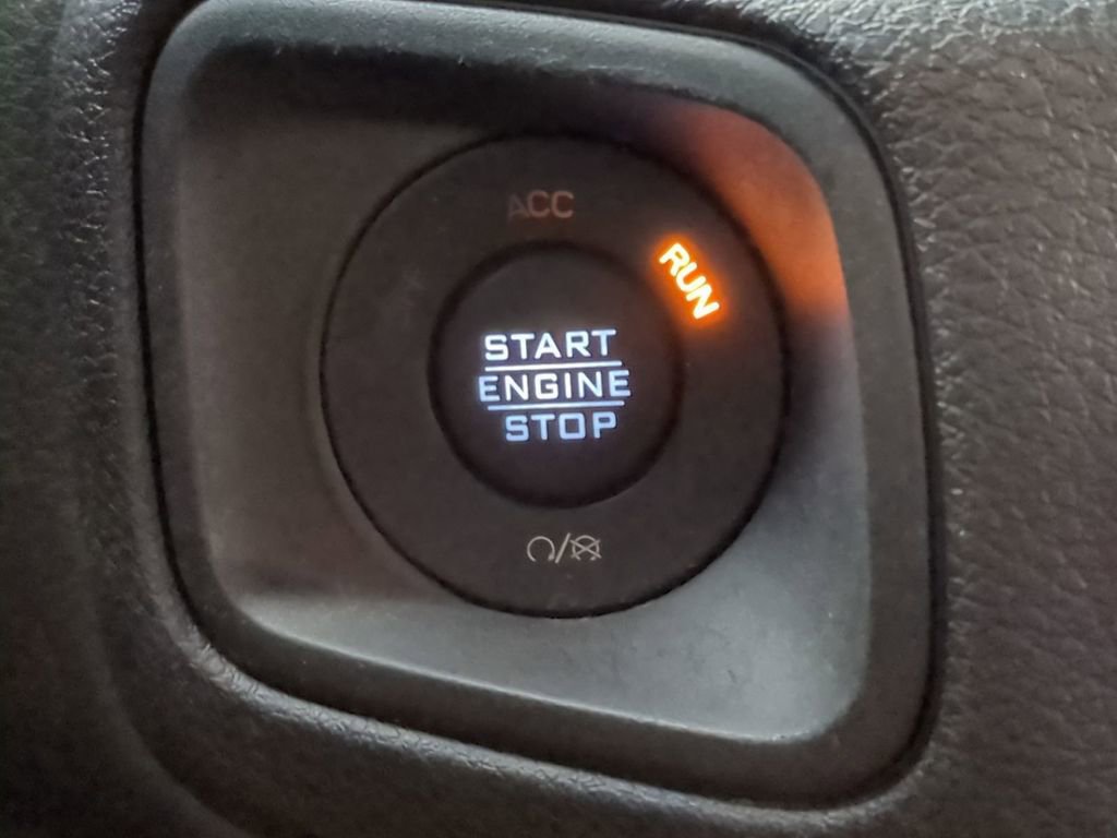 Used 2024 Jeep Wrangler Sport S AWD/4WD image 31