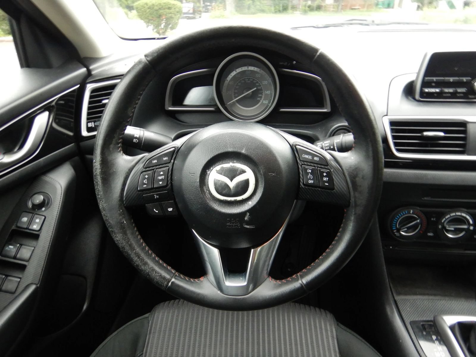 Used 2014 MAZDA MAZDA3 i Touring FWD image 14