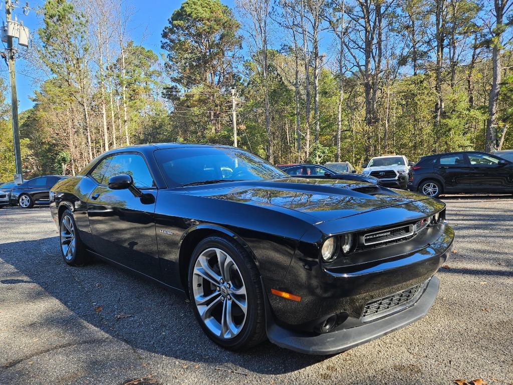 Used 2020 Dodge Challenger R/T image 11