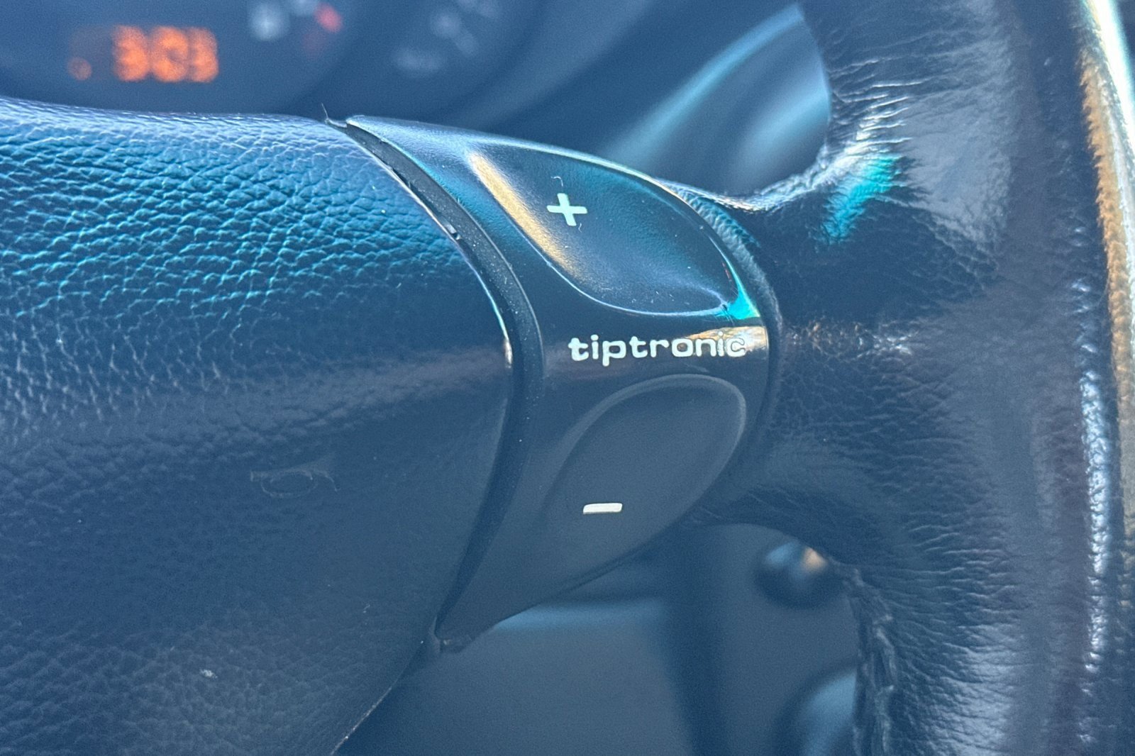 Used 2002 Porsche 911 Carrera 4 image 33