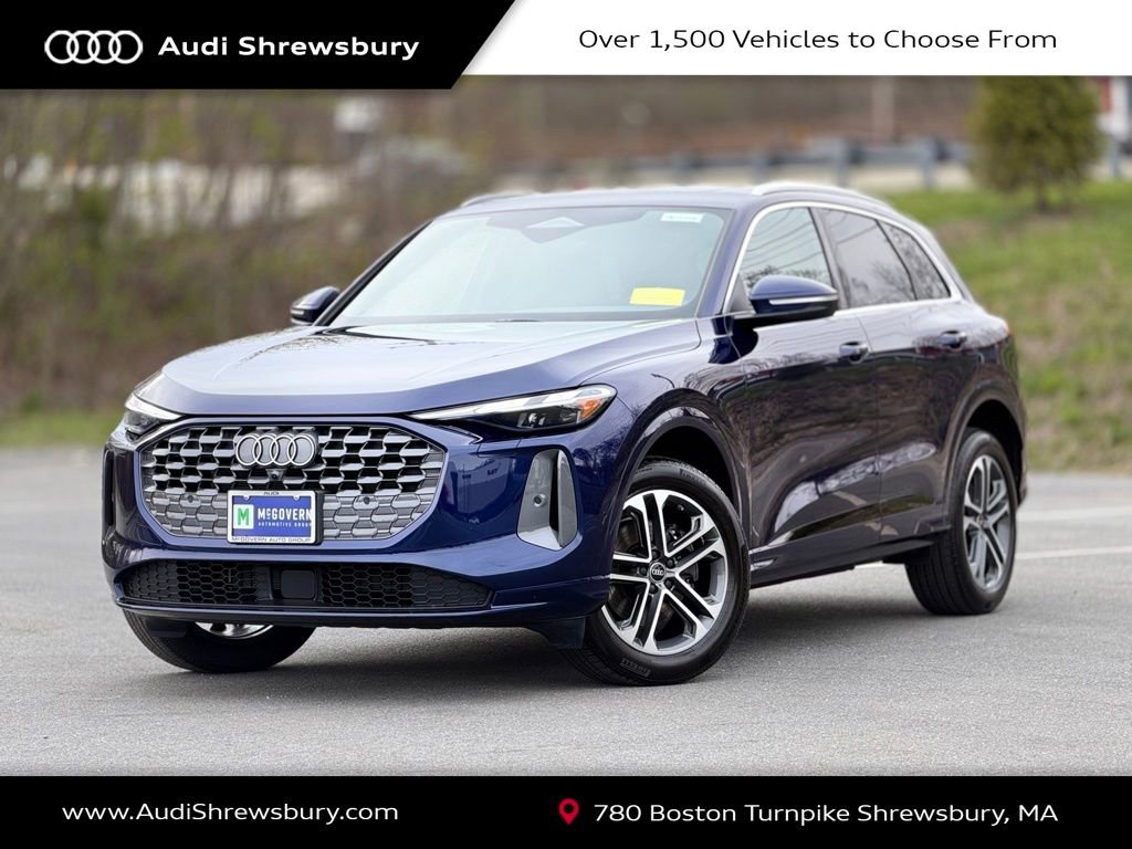 Used 2025 Audi Q5 Premium w/ Convenience Package AWD/4WD image 1