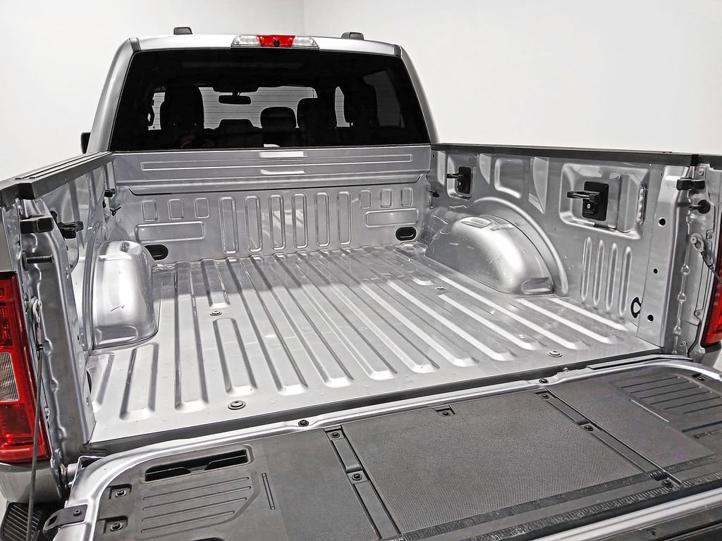 Used 2022 Ford F150 XLT w/ Equipment Group 302A High AWD/4WD image 7