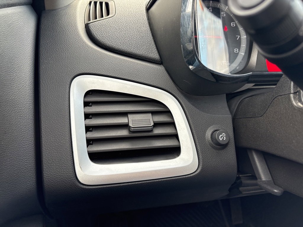 Used 2010 GMC Terrain SLE image 27