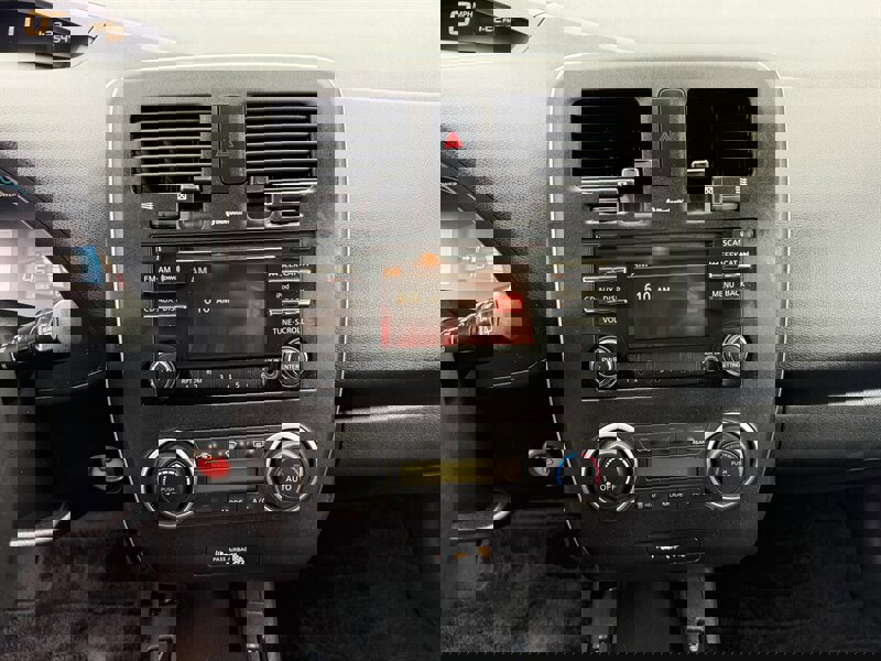 Used 2015 Nissan Leaf S w/ Charge Package FWD image 19