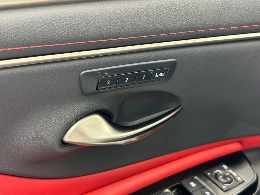 Used 2023 Lexus ES 300h F Sport image 42
