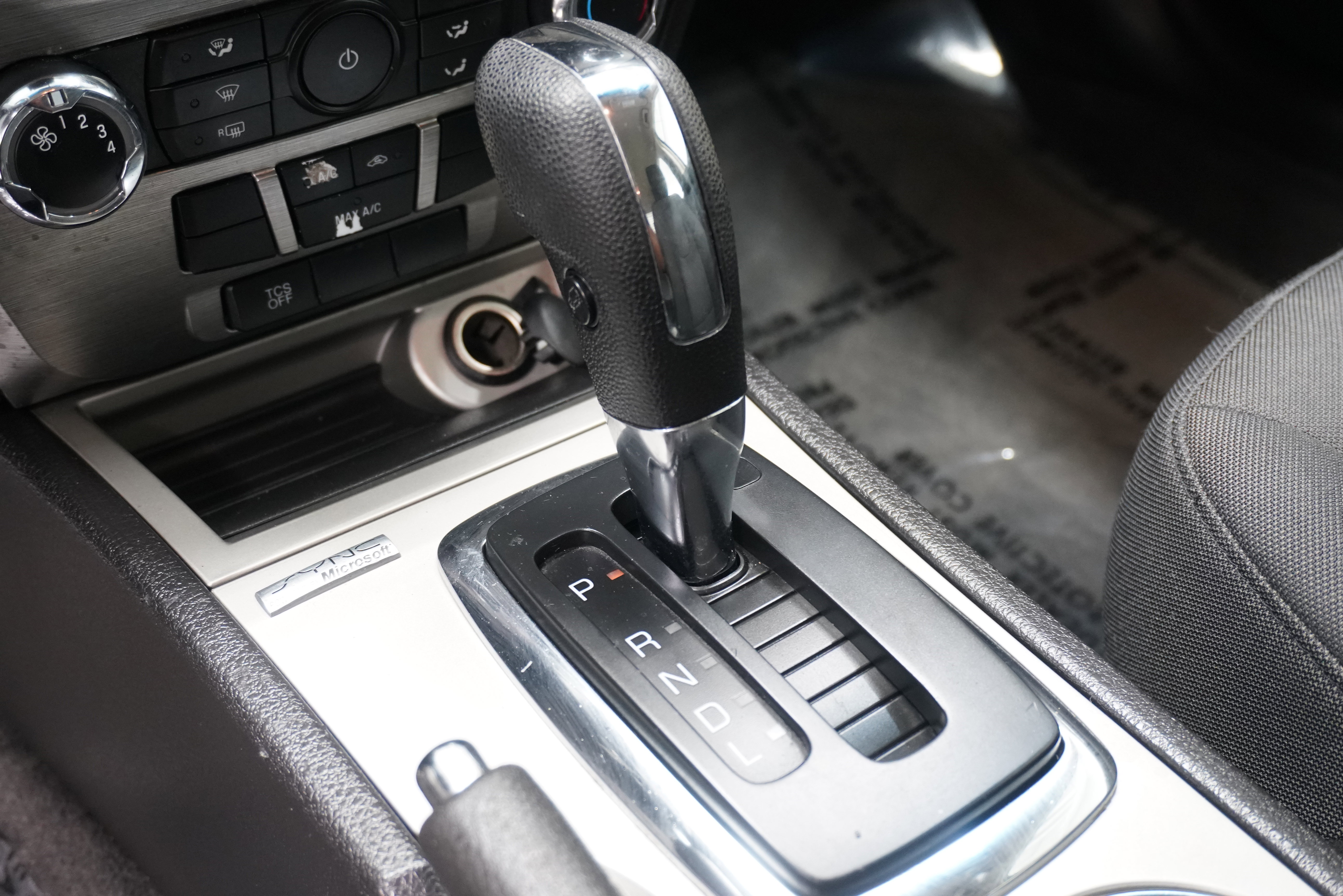 Used 2012 Ford Fusion SE FWD image 19