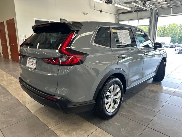 Used 2023 Honda CR-V LX image 11