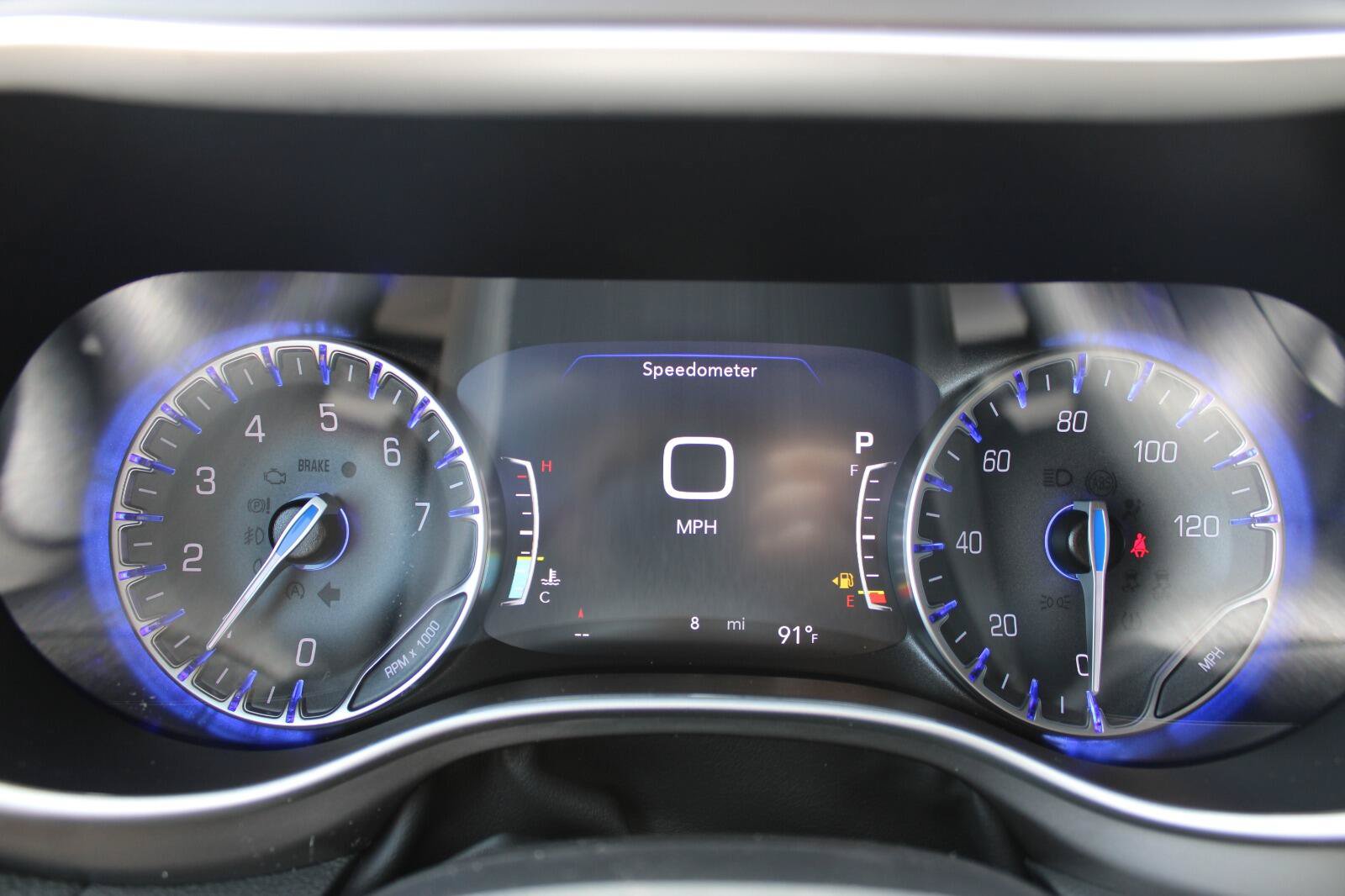 New 2027 Chrysler Pacifica Select FWD image 16