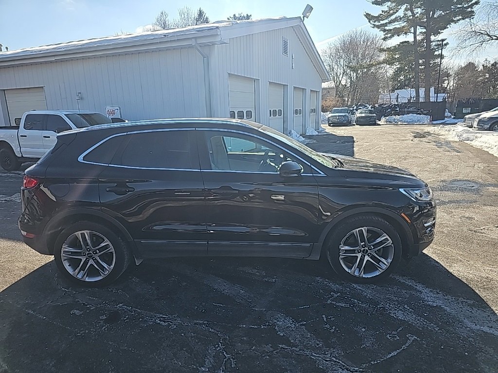 Used 2017 Lincoln MKC Reserve image 4