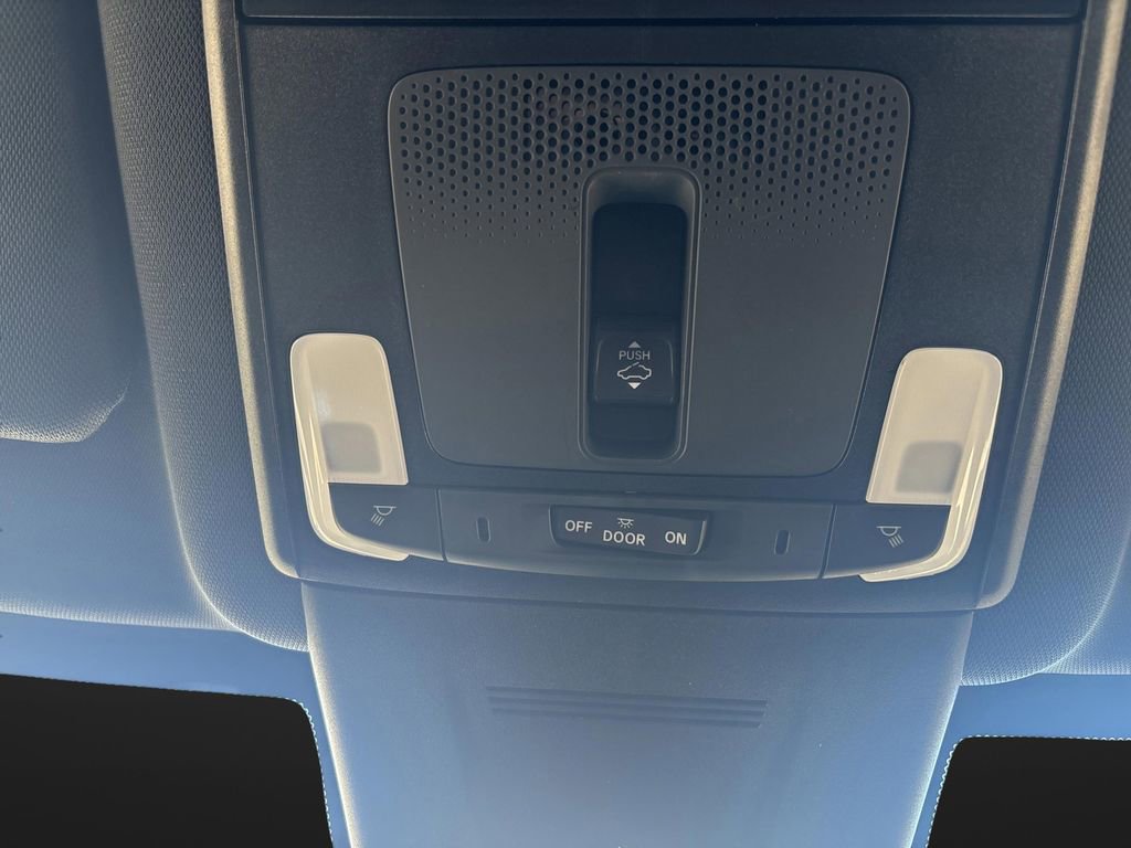 Used 2025 Honda CR-V Sport Touring image 26