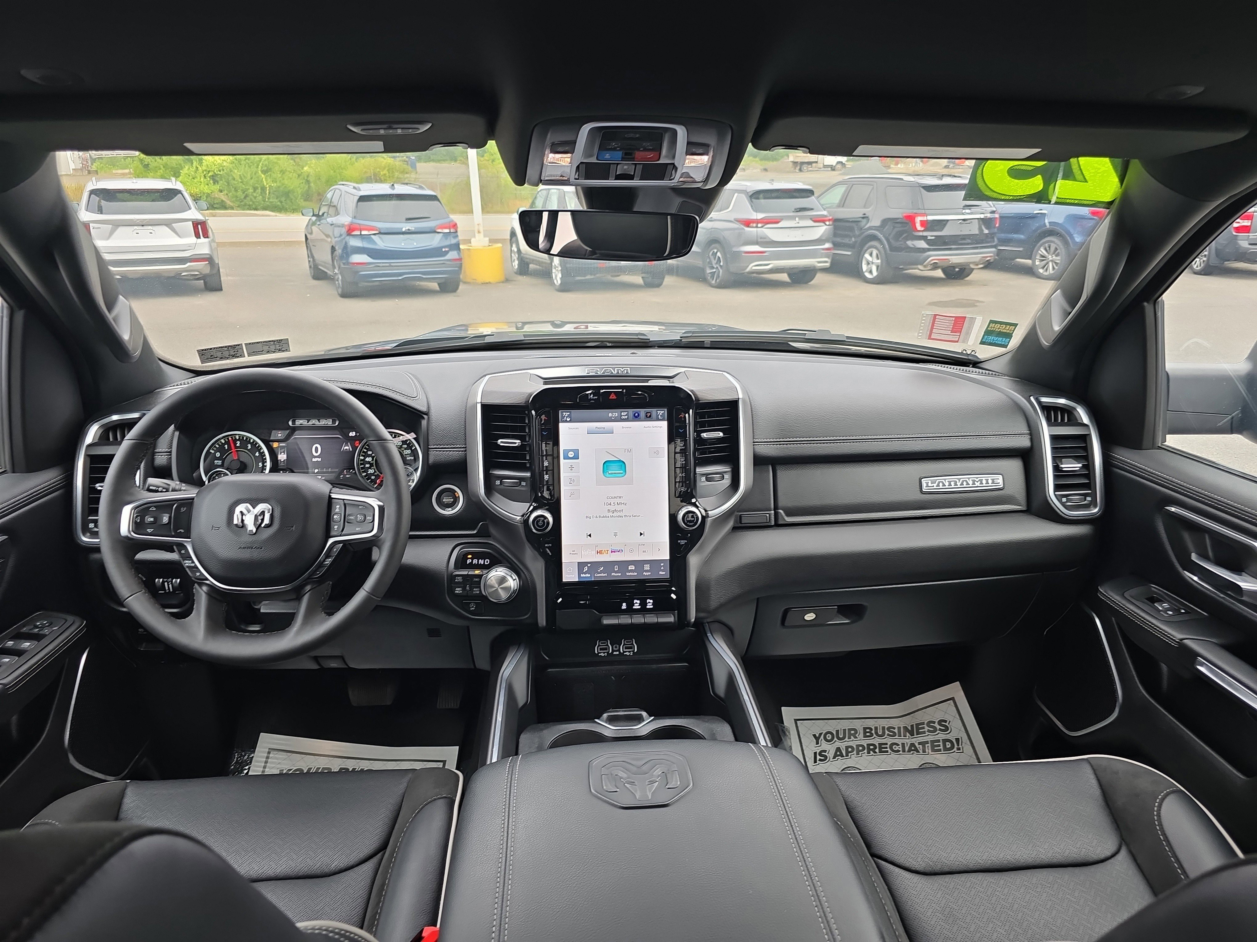 Used 2025 RAM 1500 Laramie image 15