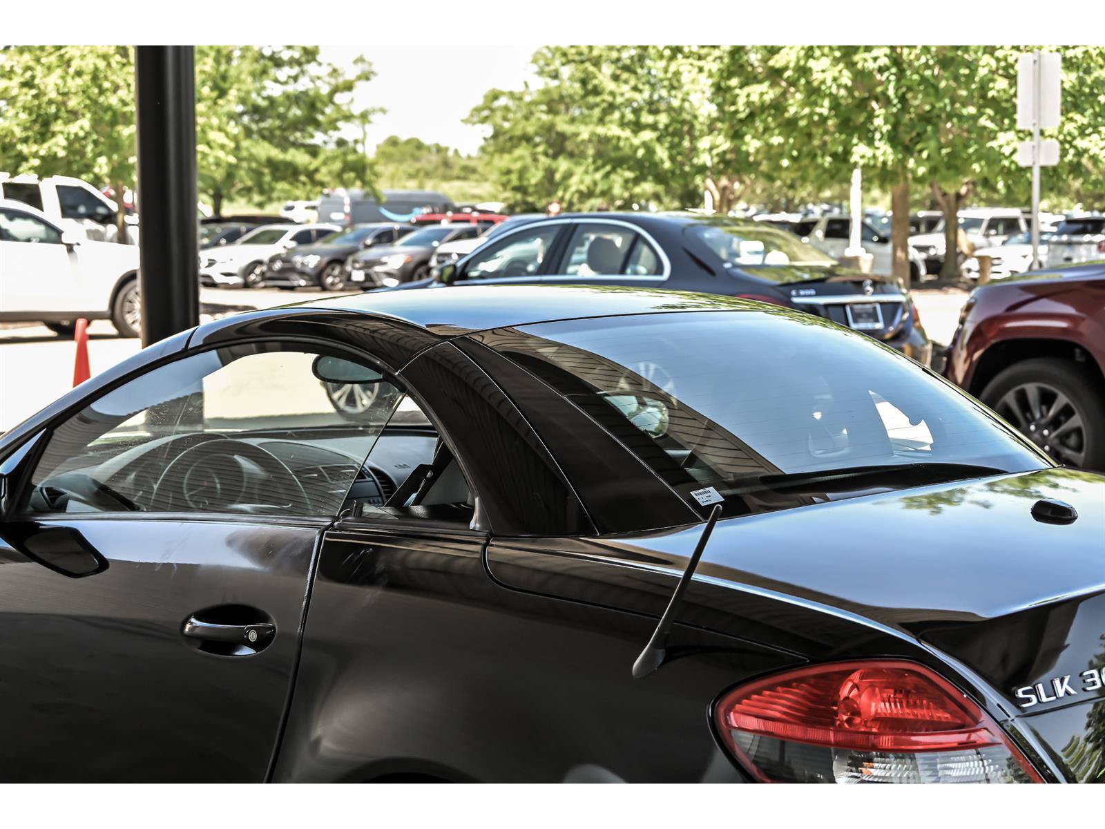 Used 2009 Mercedes-Benz SLK 300 image 21