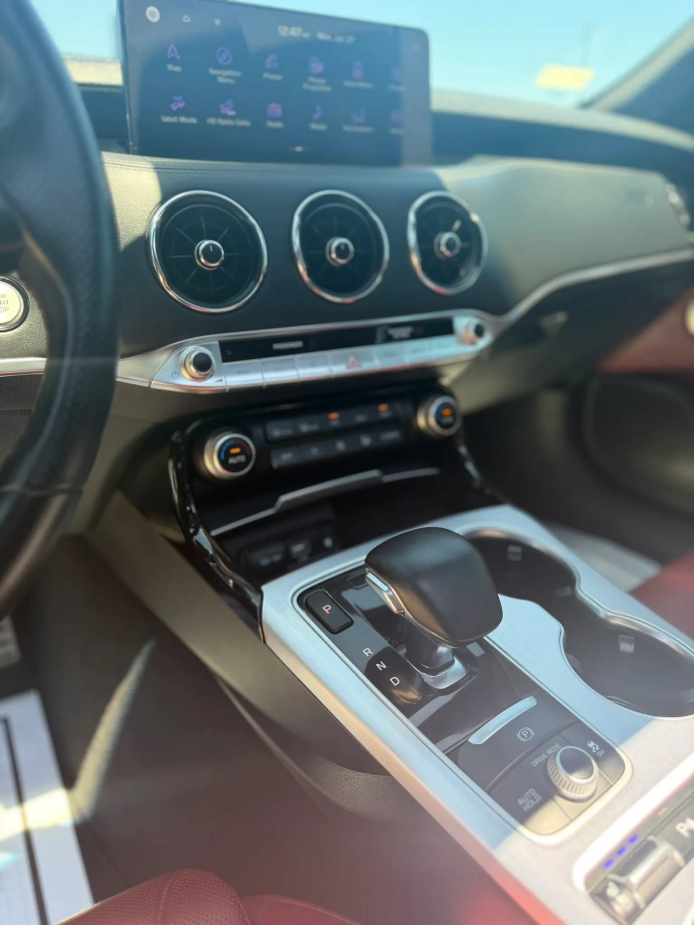 Used 2022 Kia Stinger GT2 w/ Red Interior Color Package RWD image 12