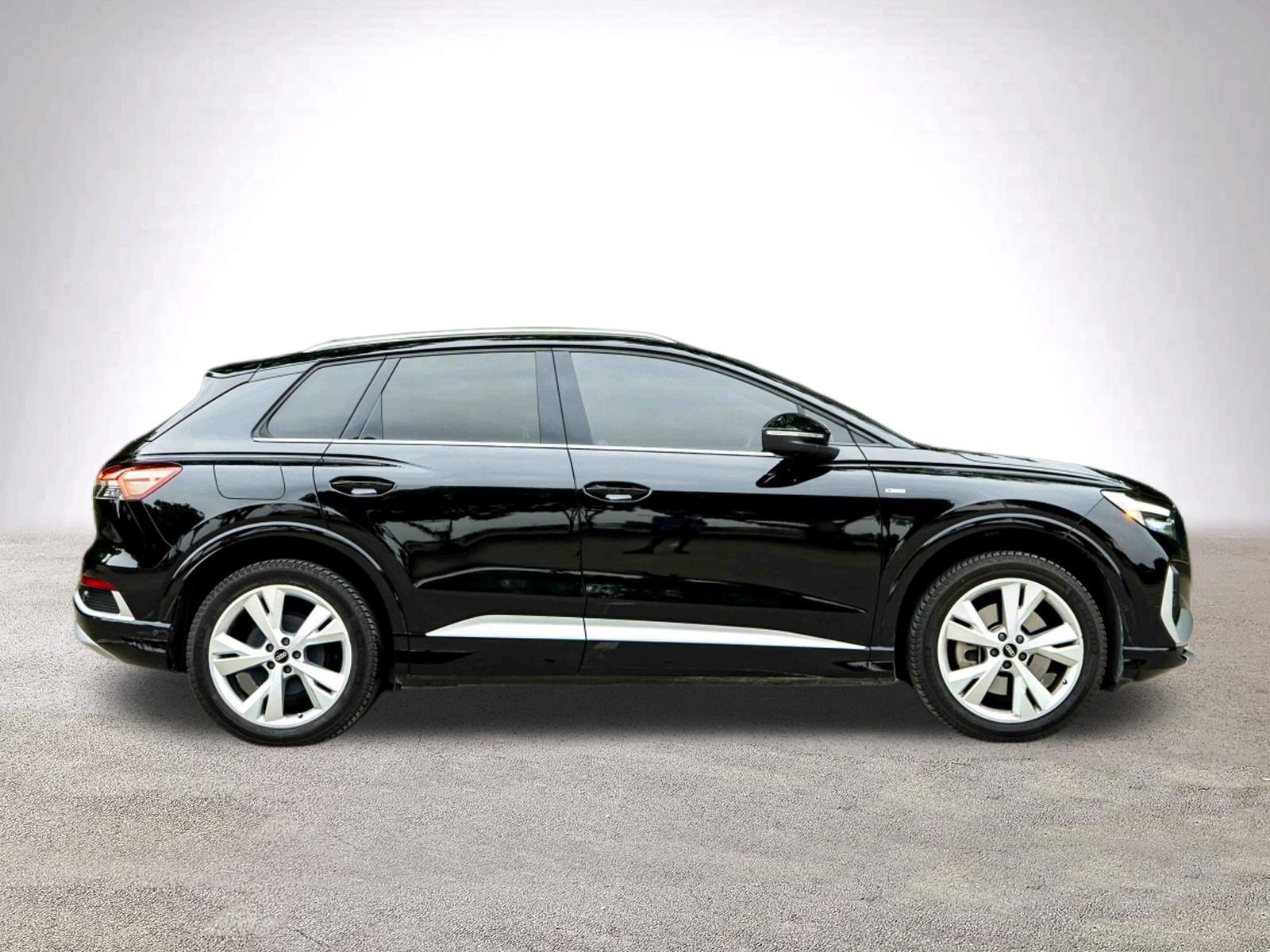 Used 2023 Audi Q4 e-tron Premium Plus AWD/4WD image 8