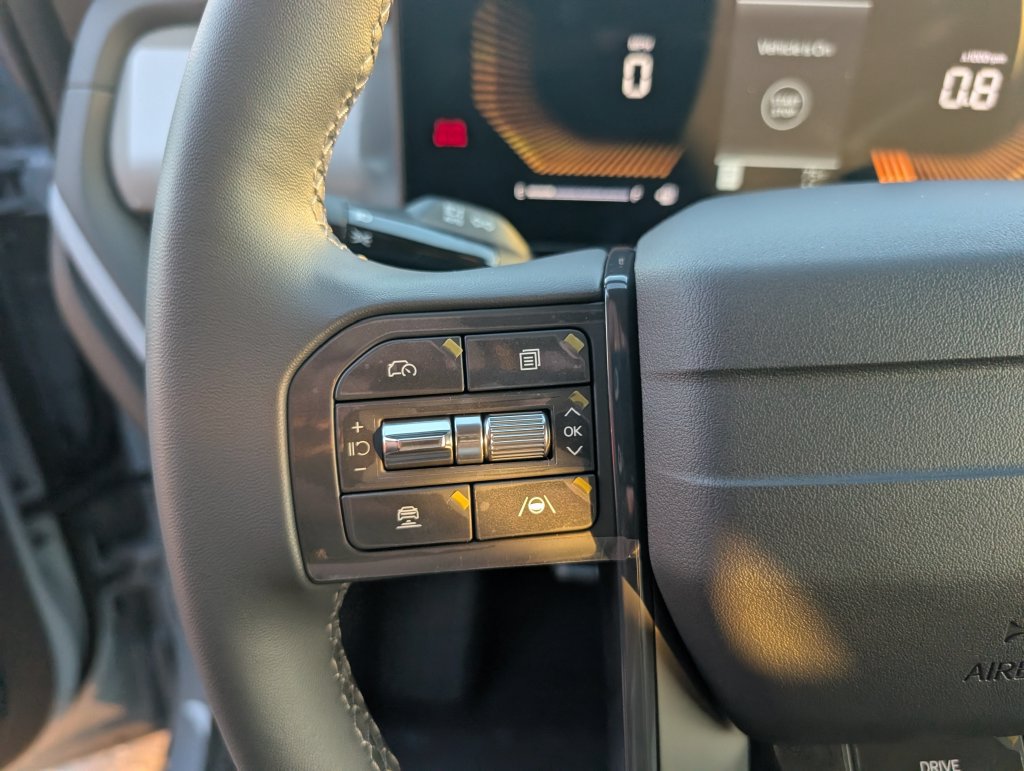 New 2027 Kia Seltos S FWD image 16