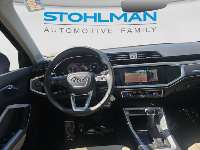 Used 2022 Audi Q3 2.0T Premium Plus w/ Premium Plus Package AWD/4WD image 21