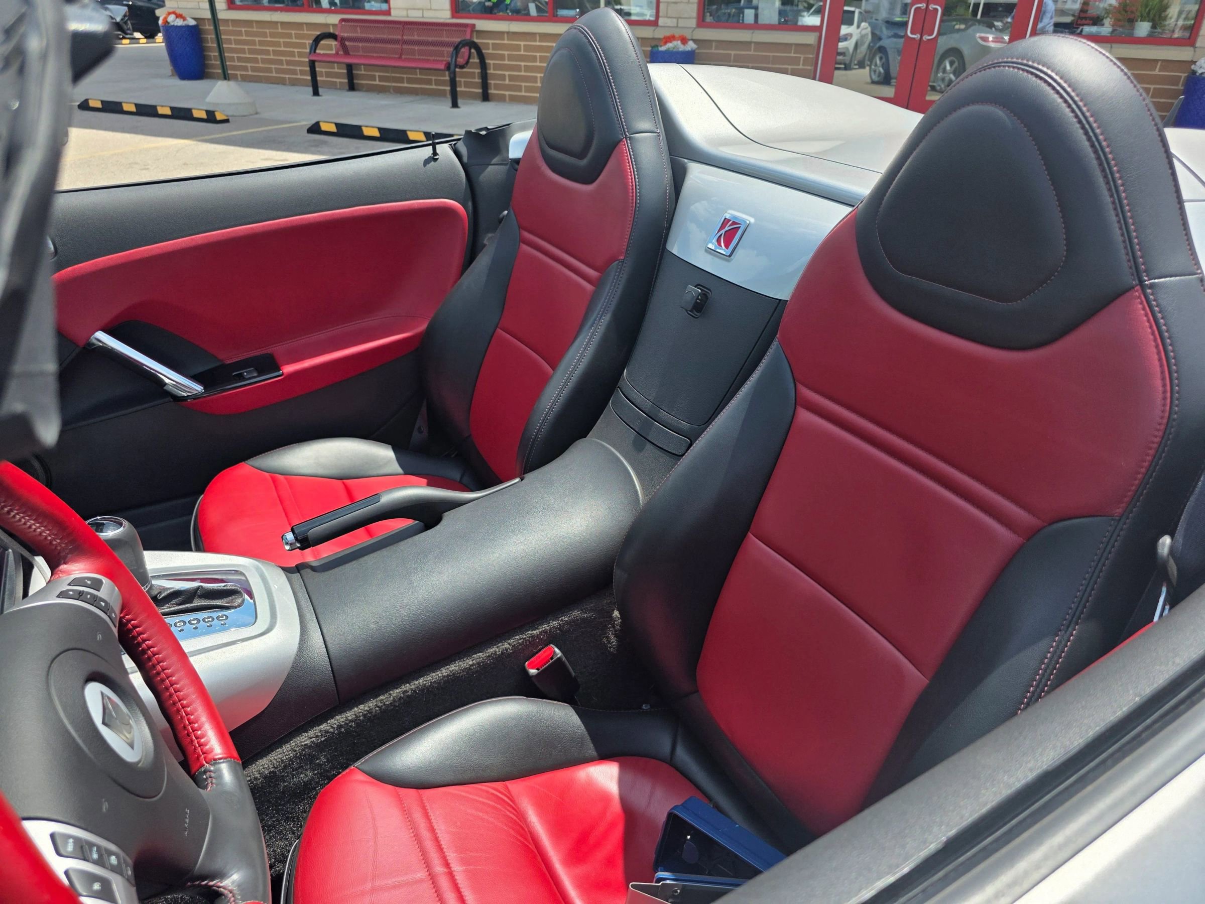 Used 2007 Saturn Sky w/ Premium Trim Pkg image 10