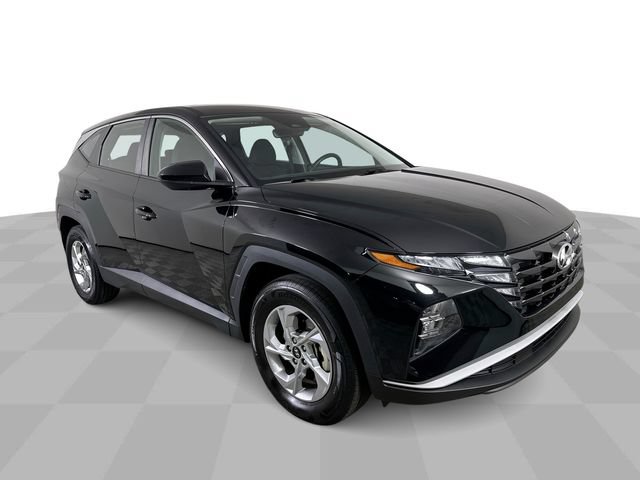 Used 2024 Hyundai Tucson SE FWD image 2
