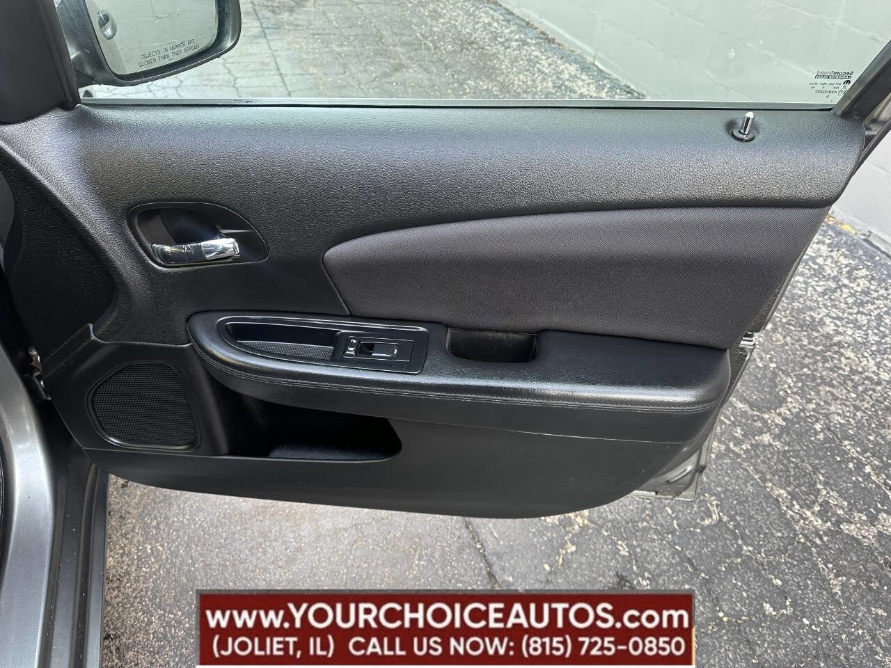 Used 2013 Chrysler 200 Touring w/ S Exterior Appearance Pkg image 21