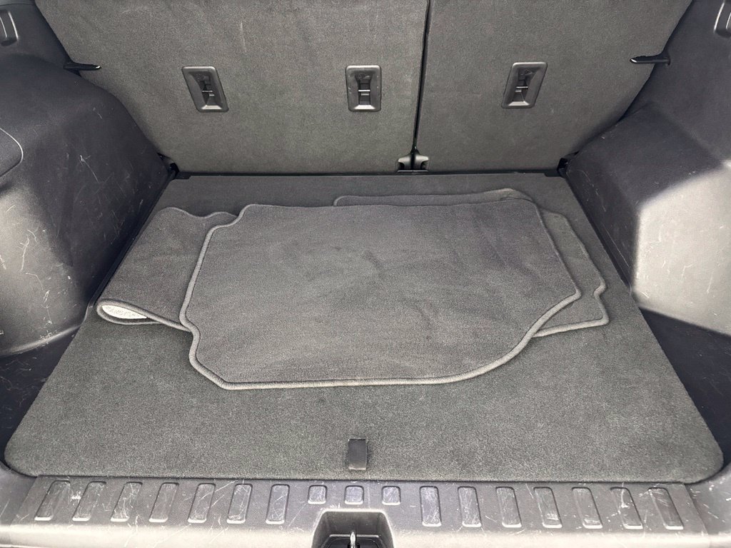 Used 2018 Chevrolet Equinox LT FWD image 28