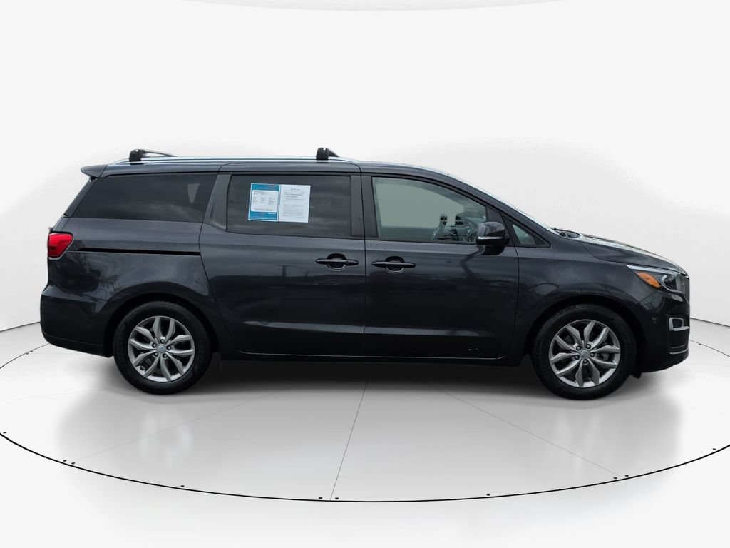 Used 2020 Kia Sedona EX FWD image 5