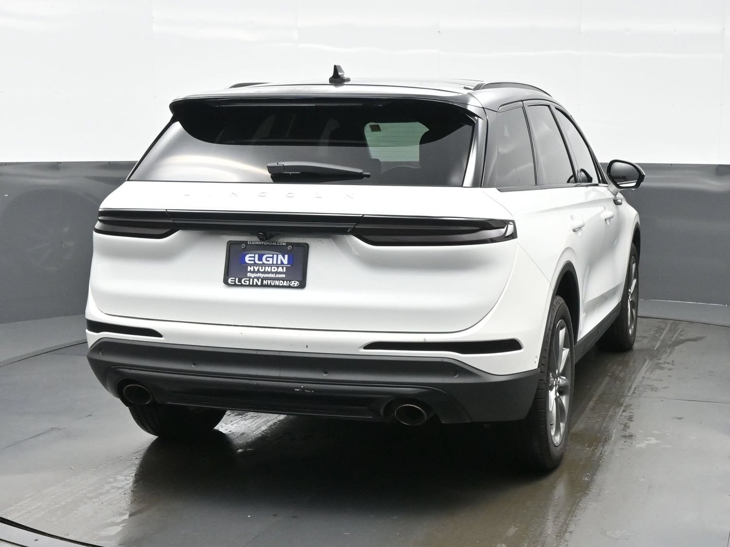 Used 2022 Lincoln Corsair AWD w/ Premium Package image 5