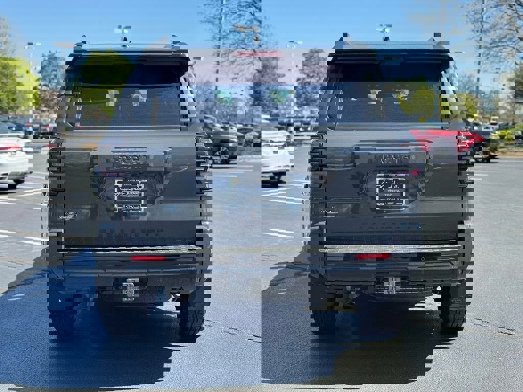 Used 2025 Toyota 4Runner TRD Sport Premium image 12