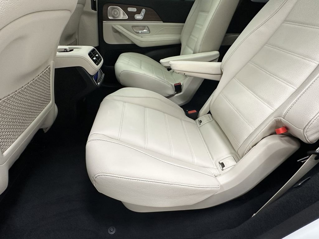 New 2026 Mercedes-Benz GLS 450 4MATIC image 26